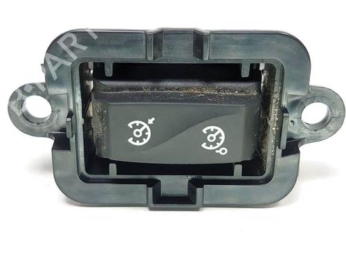 Used Switch RENAULT MEGANE III Hatchback (BZ0/1_, B3_) 1.5 dCi (106 hp) 8179313