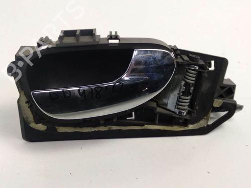 Used Front right interior door handle Front right interior door handle PEUGEOT 307 (3A/C) 1.6 16V (109 hp) 6858151 6858151