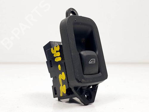 Used Right rear window switch Right rear window switch VOLVO XC60 I SUV (156) D5 AWD (215 hp) 12358779 12358779