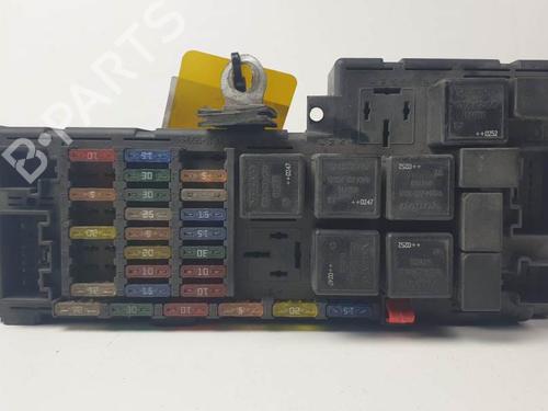 Used Fuse box Fuse box VOLVO XC90 I (275) D5 AWD (185 hp) 25139849 25139849