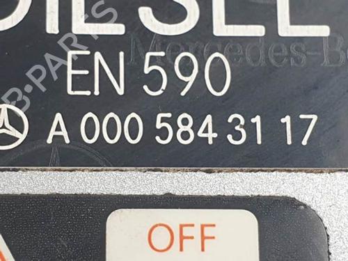 Fuel flap MERCEDES-BENZ S-CLASS (W220) S 320 CDI (220.025, 220.125) | BP18121216C131 