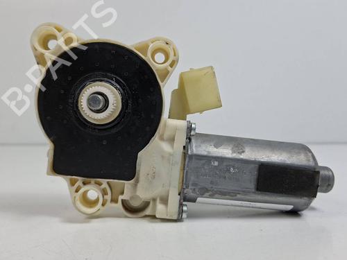 Used Right front window motor Right front window motor MERCEDES-BENZ CLK (C209) CLK 220 CDI (209.308) (150 hp) 40211096 40211096