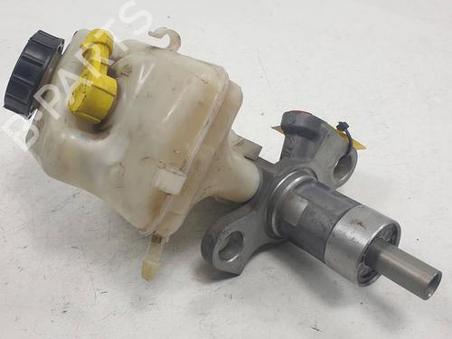 brake-master-cylinder-opel-astra-j-p10-2009-2010-2011-2012-2013-2014-2015-2016-34512798 main image