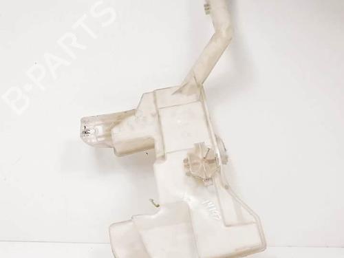 Used Windscreen washer tank Windscreen washer tank CITROËN C5 III (RD_) 1.6 HDi 110 (RD9HZC) (109 hp) 17639985 17639985