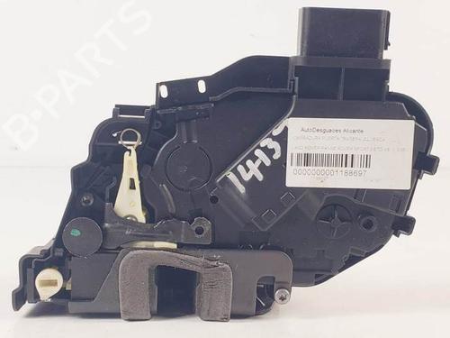 Rear left lock LAND ROVER RANGE ROVER SPORT I (L320) 3.6 D 4x4 | BP17701256C100 