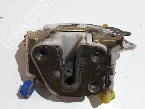 Used Front left lock NISSAN VANETTE CARGO Bus (HC 23) 2.3 D (75 hp) 6840071