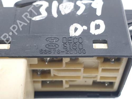Right front window switch KIA CARNIVAL II (GQ) 2.9 CRDi | BP27885715I26 - Image 4