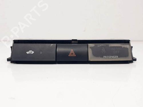 Used Warning switch Warning switch TOYOTA COROLLA Verso (ZER_, ZZE12_, R1_) 2.2 D-4D (AUR10_, AUR10R) (136 hp) 17054449 17054449