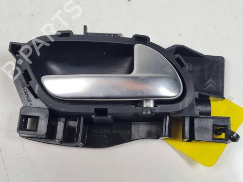 Used Rear right interior door handle Rear right interior door handle PEUGEOT 208 I (CA_, CC_) 1.2 PureTech 82 (82 hp) 29554320 29554320