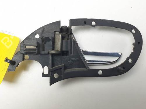 Højre bagtil invendig håndtag SEAT LEON (1M1) 1.6 16 V | BP25590716I16 