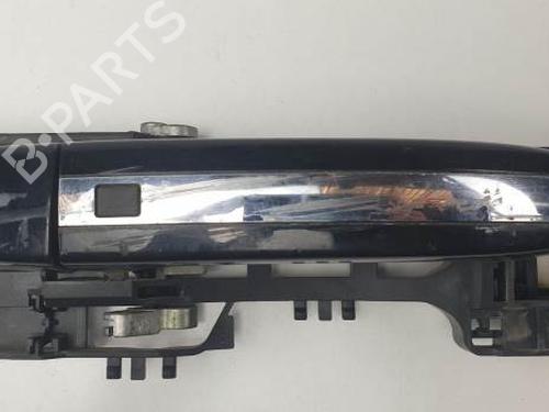 Używane Klamka zewnętrzna drzwi przednich prawych FORD MONDEO IV (BA7) 2.0 TDCi (130 hp) 24933091