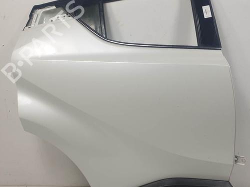 right-rear-door-toyota-c-hr-_x1_-2016-24340473 main image