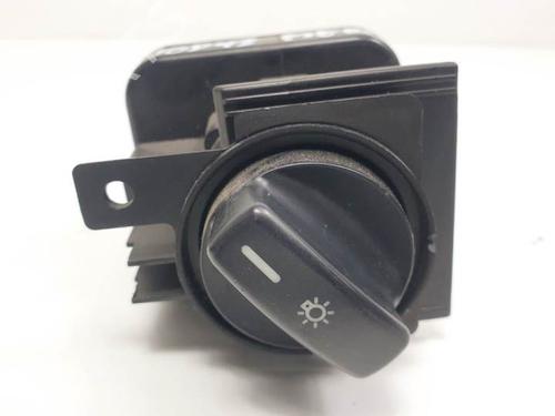 Used Headlight switch MERCEDES-BENZ A-CLASS (W169) A 160 (169.031, 169.331) (95 hp) 12372012