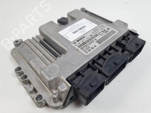 Used Engine control unit (ECU) Engine control unit (ECU) 25797652 25797652