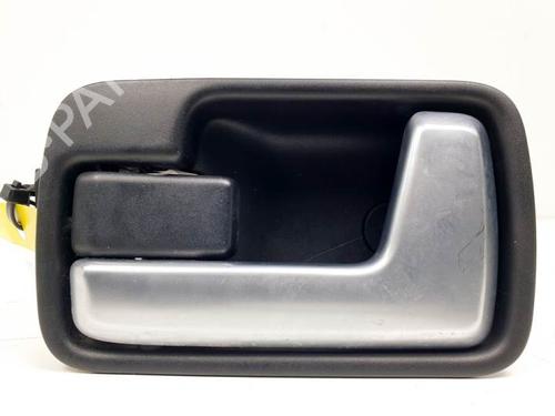 Used Front left interior door handle LAND ROVER DISCOVERY III (L319) 2.7 TD 4x4 (190 hp) 16579334
