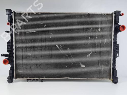 Used Water radiator Water radiator VOLVO V70 III (135) D5 (185 hp) 40175691 40175691