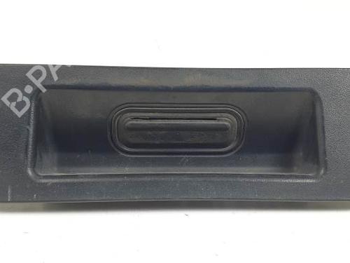 Used Tailgate handle OPEL ZAFIRA TOURER C (P12) 2.0 CDTi (75) (130 hp) 28448098