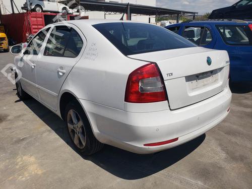 Left front window switch SKODA OCTAVIA II (1Z3) 1.6 TDI | BP26030206I27 - Image 11