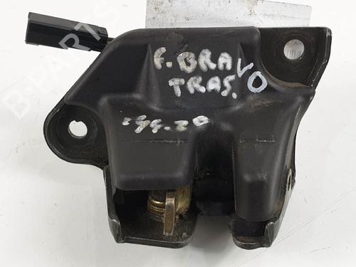 Used Tailgate lock Tailgate lock FIAT BRAVO I (182_) 1.6 16V (182.AB) (103 hp) 6845126 6845126