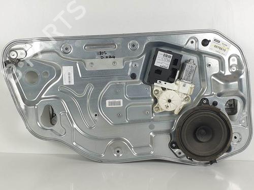 Used Front left window mechanism Front left window mechanism VOLVO V50 (545) 2.0 D (136 hp) 13757596 13757596