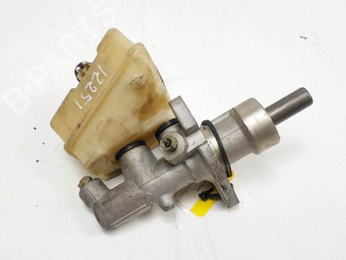 Used Brake master cylinder MERCEDES-BENZ C-CLASS (W202) C 250 Turbo-D (202.128) (150 hp) 15188107