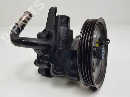 Used Steering pump Steering pump HYUNDAI H-1 / STAREX Bus (A1) 2.5 TD 4WD (99 hp) 11753840 11753840