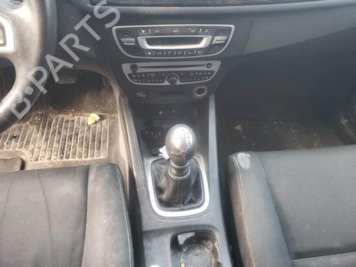 Fuse box RENAULT MEGANE III Hatchback (BZ0/1_, B3_) 1.5 dCi (BZ09, BZ0D, BZ1W, BZ29, BZ14) | BP25116722E1 - Image 14