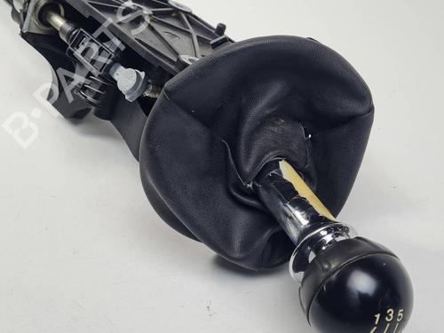 Used Gear lever Gear lever FIAT 500 (312_) 1.3 D Multijet (312AXB1A) (75 hp) 30998591 30998591