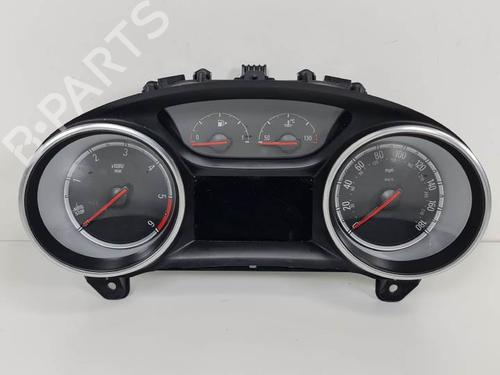 Used Instrument cluster OPEL INSIGNIA B Grand Sport (Z18) [2017-2025]  10499967