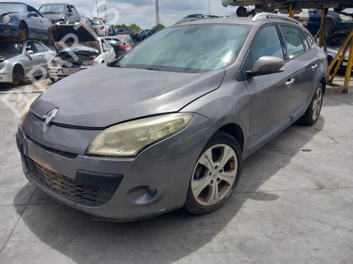Brugte RENAULT MEGANE III Grandtour (KZ0/1) 1.9 dCi (KZ0J, KZ0N, KZ1S) (131 hp) 3376210