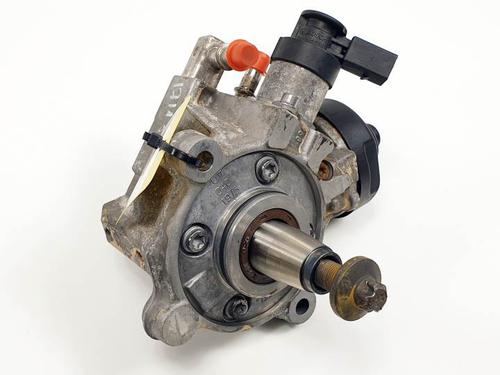 Used Injection pump BMW 1 (F20) 116 d (116 hp) 24935118