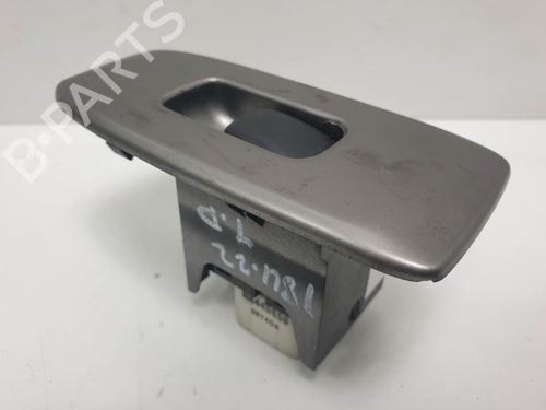 Used Right rear window switch Right rear window switch MITSUBISHI PAJERO III (V7_W, V6_W) 3.2 Di-D (V68W) (160 hp) 9232443 9232443