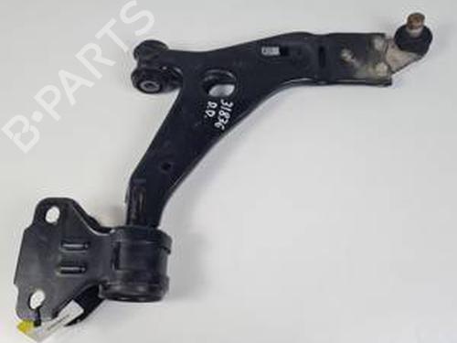 Used Right front suspension arm FORD KUGA II (DM2) 2.0 TDCi 4x4 (163 hp) 30475890