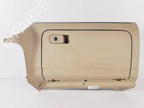 Used Glove box VW GOLF V Variant (1K5) 2.0 TDI 16V (140 hp) 15729931