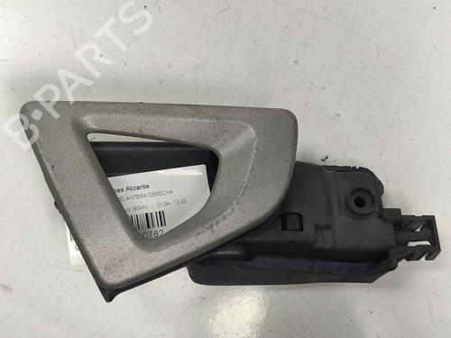 Used Front right interior door handle Front right interior door handle SMART FORFOUR (454) 1.5 (454.032) (109 hp) 9367965 9367965
