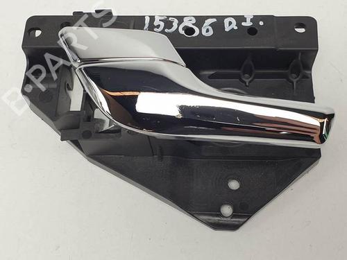 Used Front left interior door handle Front left interior door handle JAGUAR XF I (X250) 3.0 (238 hp) 25118990 25118990