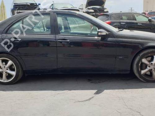 Høyre foran utvendig håndtak MERCEDES-BENZ C-CLASS (W203) C 200 CDI (203.007) | BP15374694C129 