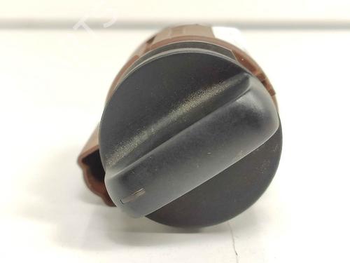 Used Headlight switch Headlight switch BMW 5 (E39) 530 d (193 hp) 8907547 8907547