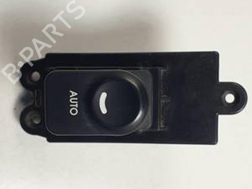 Used Left rear window switch HYUNDAI i30 Estate (FD) 1.6 CRDi (128 hp) 30998451