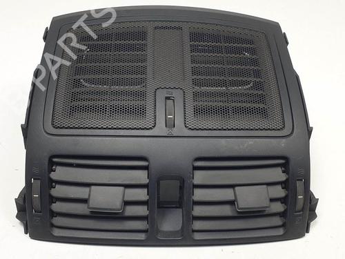 Used Air vent Air vent TOYOTA AURIS (_E18_) 1.4 D-4D (NDE180_, NDE180R) (90 hp) 16909243 16909243