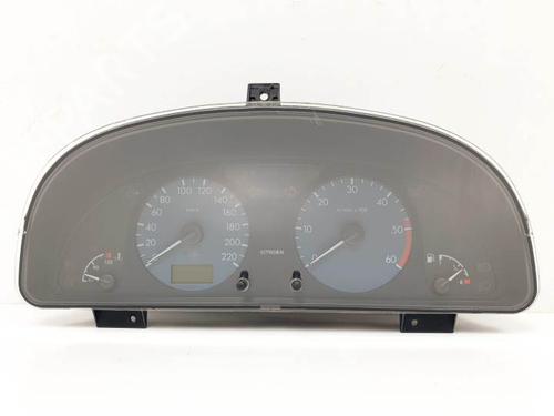 Used Instrument cluster CITROËN XSARA (N1) 1.9 D (70 hp) 25117597