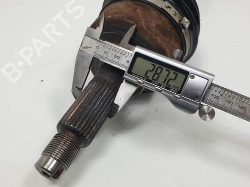 Right front driveshaft KIA SORENTO I (JC) 2.5 CRDi 4WD | BP16526093M39