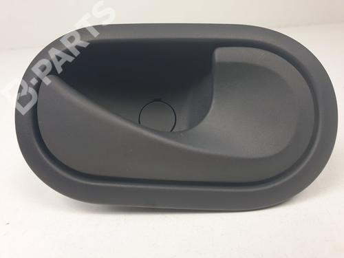 Høyre foran invendig håndtak RENAULT KANGOO BE BOP (KW0/1_) 1.5 dCi 75 (75 hp) 10412229