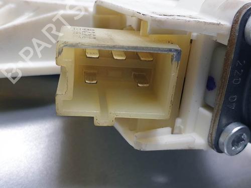  - Image 3
