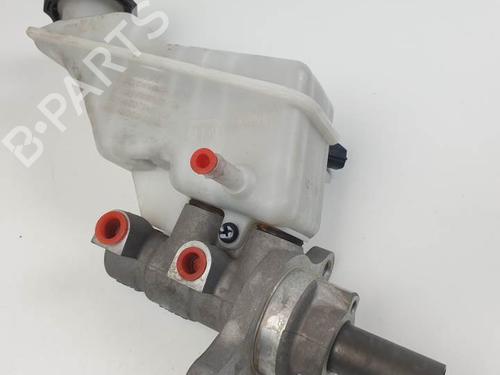 Used Brake master cylinder HYUNDAI TUCSON (TL, TLE) 1.6 CRDi (116 hp) 24499703