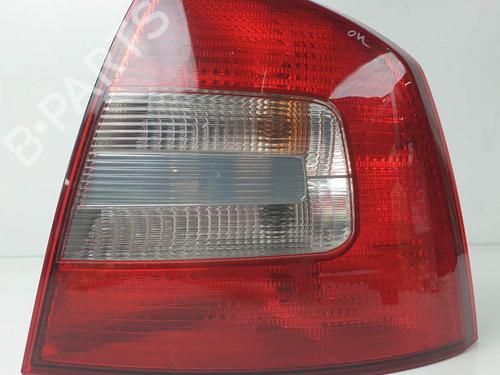 right-taillight-skoda-octavia-ii-1z3-2004-2005-2006-2007-2008-2009-2010-2011-2012-2013-26030191 main image
