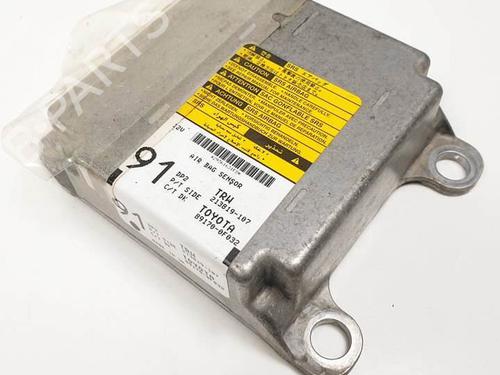 ECU airbags TOYOTA COROLLA Verso (ZER_, ZZE12_, R1_) 2.0 D-4D (CUR10_, CUR10R) | BP25137716M53 