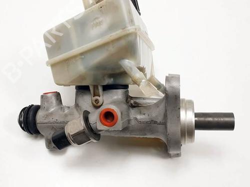 Used Brake master cylinder Brake master cylinder MERCEDES-BENZ CLK (C209) CLK 200 Kompressor (209.342) (163 hp) 18889540 18889540
