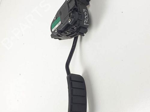 Used Pedal NISSAN INTERSTAR Van (X70) dCi 120 (120 hp) 24933896