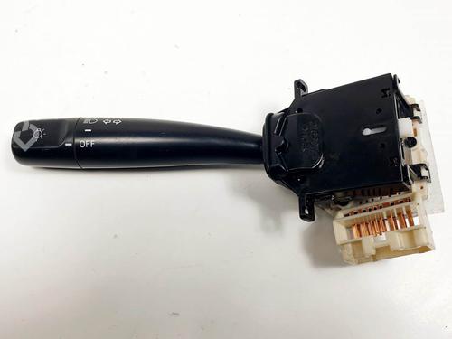 Commande de phare TOYOTA COROLLA Estate (_E11_) 1.6 (AE111_, AE111R) (110 hp) 25117186